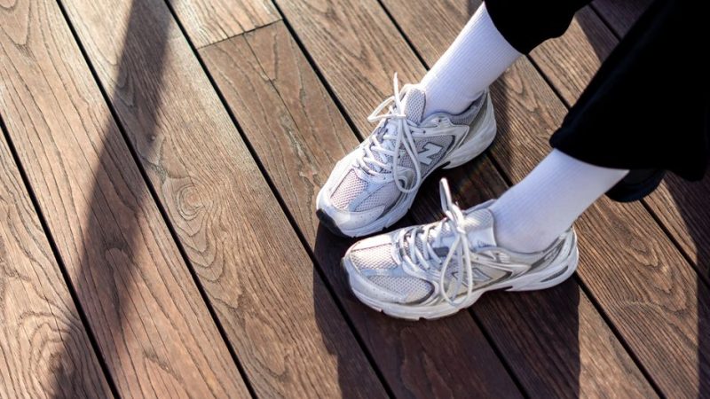 Allbirds Vs On Cloud: Allbirds vs. On Cloud Sneakers: Which Wins for Daily Comfort in 2026
