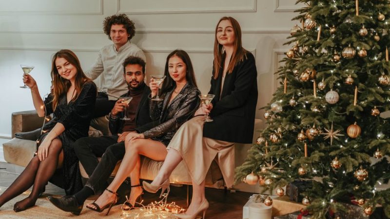 6 Black-Tie Optional Outfits That Look Elegant in 2026