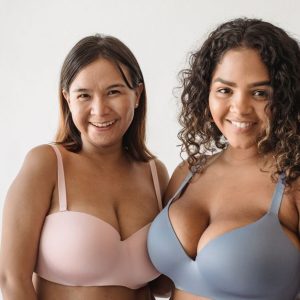 Universal Standard Vs Torrid: Universal Standard vs. Torrid: Which Basics Last?